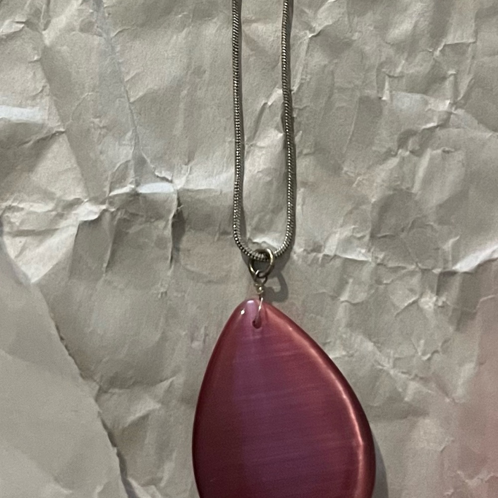 Pink Teardrop Pendant Necklace - Brand Unspecified